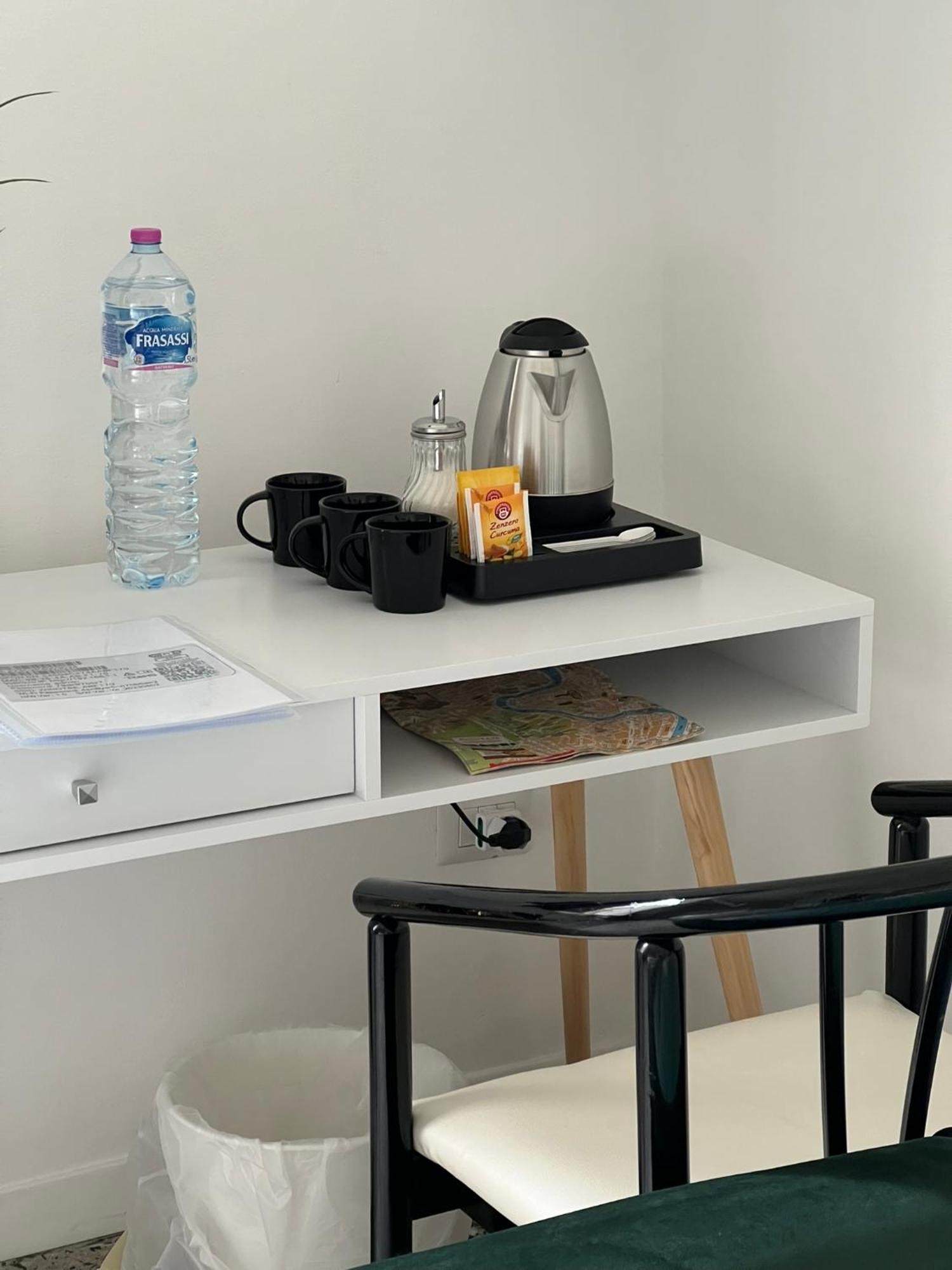Luxury Room Anelli Center Of Roma エクステリア 写真