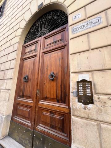 Luxury Room Anelli Center Of Roma エクステリア 写真